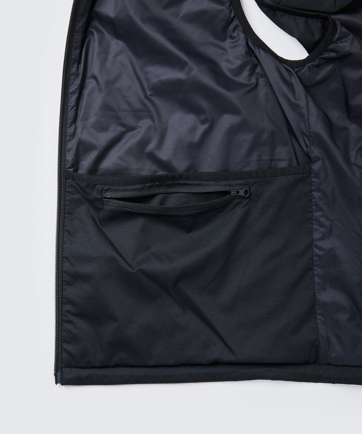 ドッツロフトインシュライトベスト│DOTSLOFT INSULIGHT VEST