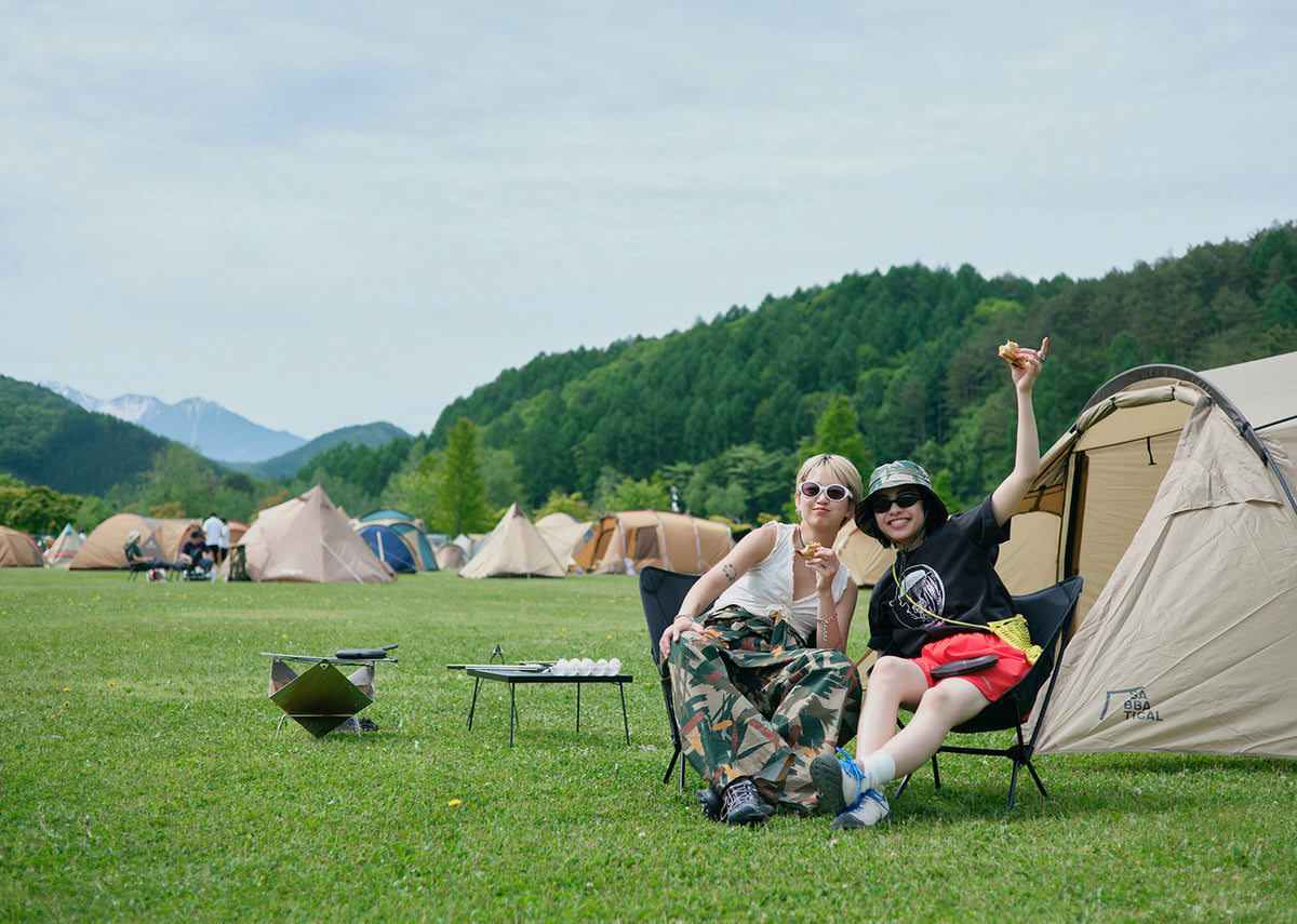 WILD THINGS with Girls Activity. vol.1