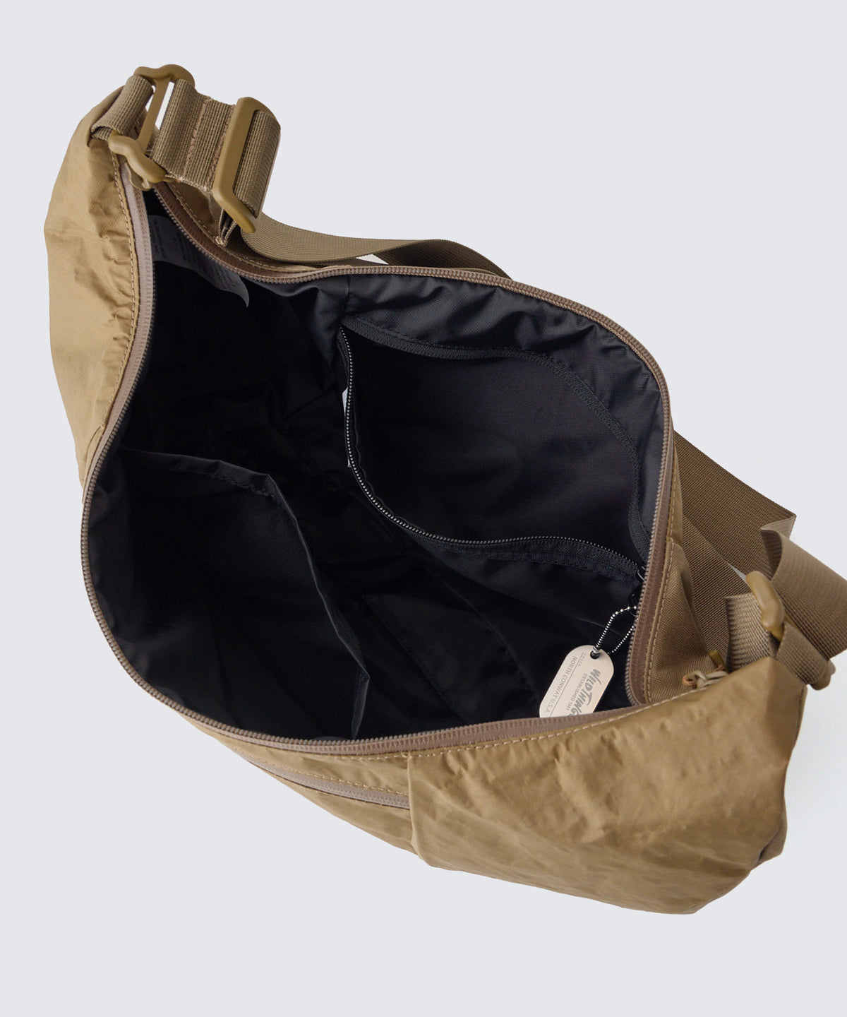 デュラブルボートショルダー｜DURABLE BOAT SHOULDER